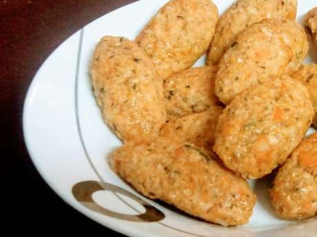 Valéria Ramos Friso / TudoGostoso Bolinho assado de arroz com cenoura