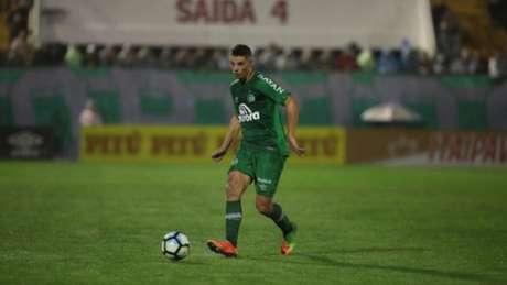 LANCE! Chape e Cruzeiro ficam no 0 a 0 na Arena Condá - Divulgação