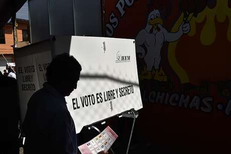 Del Mazo manda mensaje de agradecimiento a todos los mexiquenses Del Mazo manda mensaje de agradecimiento a todos los mexiquenses
