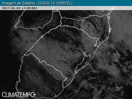 Mapa de satélite mostra nuvens sobre a região Sul do Brasil