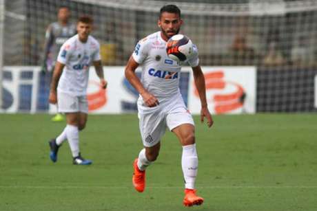 Santos acerta venda de Thiago Maia e empresta Caju para o Lille Santos acerta venda de Thiago Maia e empresta Caju para o Lille