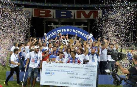 Bahia foi o campeão em 2017 e recebeu R$ 1,25 milhão em premiação pelo título (Foto: Beto Júnior / Correio da Bahia) Bahia foi o campeão em 2017 e recebeu R$ 1,25 milhão em premiação pelo título (Foto: Beto Júnior / Correio da Bahia)