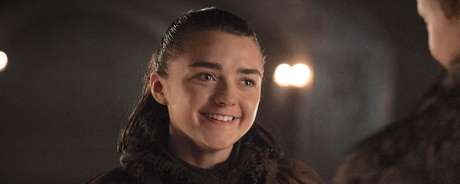 Há vários personagens e características de Game of Thrones que mudaram ao longo dos anos, mas ao menos um elemento permenece intacto - se não crescente: a sede de Arya Stark por vingança.