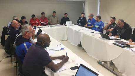 Superliga masculina inicia no dia 14 de outubro Divulgação/CBV