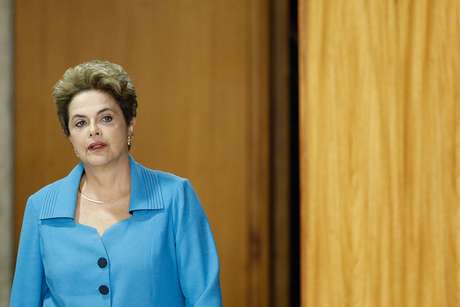 Ex-presidente concedeu ao menos 40 entrevistas em um ano