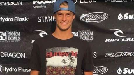 Zander Venezia era uma promessa do surfe mundial Reprodução Zander Venezia era uma promessa do surfe mundial Reprodução