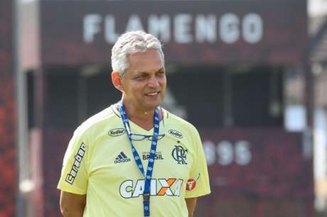 Flamengo goleia e está nas quartas de final da Copa Sul-Americana