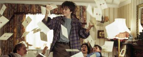Carta de Hogwarts é leiloada por mais de 120 mil reais