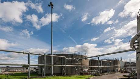 Em Bristol (Inglaterra), a empresa Wessex Water instalou uma planta de biogás para transformar esgoto em biometano | Foto: Wessex Water/GENeco 