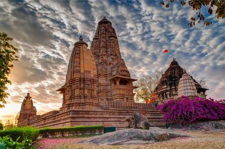 Vista geral dos templos de Khajuraho.