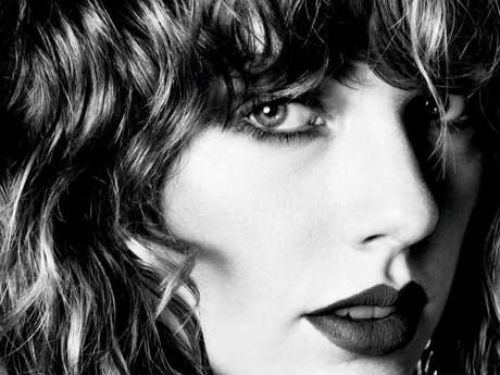 Taylor Swift vende mais de 1 milhão de cópias com o álbum "Reputation" Taylor Swift vende mais de 1 milhão de cópias com o álbum "Reputation"