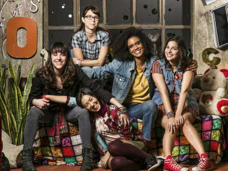 Quando Benê (Daphne Bozaski) ficar surda em "Malhação", as Five vão fazer as pazes para ajudar a amiga Quando Benê (Daphne Bozaski) ficar surda em "Malhação", as Five vão fazer as pazes para ajudar a amiga