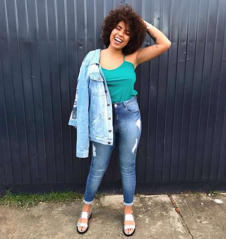 No blog, ela fala não só de beleza, mas de resistência, empoderamento negro e, claro, como cuidar da pele e dos cachos No blog, ela fala não só de beleza, mas de resistência, empoderamento negro e, claro, como cuidar da pele e dos cachos