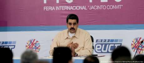 Maduro durante anúncio da criação da "Petro", a nova moeda virtual da Venezuela.