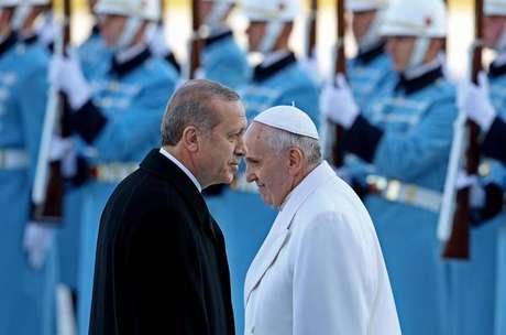 Presidente da Turquia debate crise em Jerusalém com o Papa