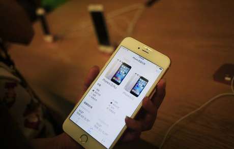 Apple confirmou que reduz desempenho de modelos antigos Apple confirmou que reduz desempenho de modelos antigos