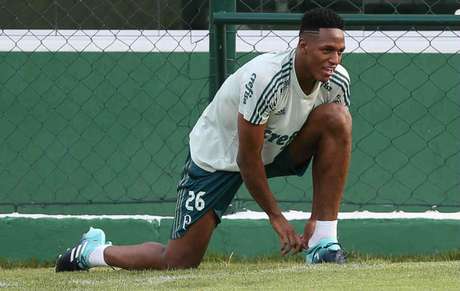 Mina vai se apresentar no Palmeiras na sexta-feira - Foto: Fabio Menotti/Ag Palmeiras/Divulgação Mina vai se apresentar no Palmeiras na sexta-feira - Foto: Fabio Menotti/Ag Palmeiras/Divulgação