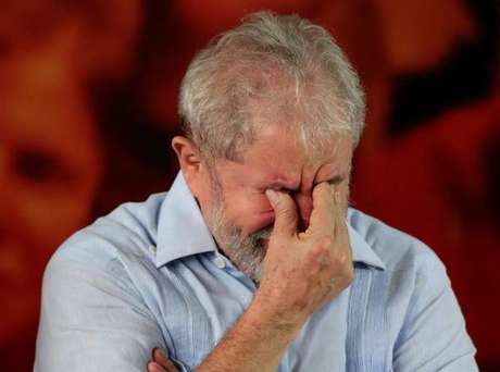 TRF4 nega pedido de defesa de Lula para afastar Moro TRF4 nega pedido de defesa de Lula para afastar Moro