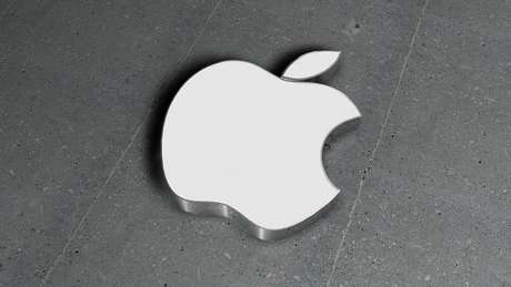 Apple Apple