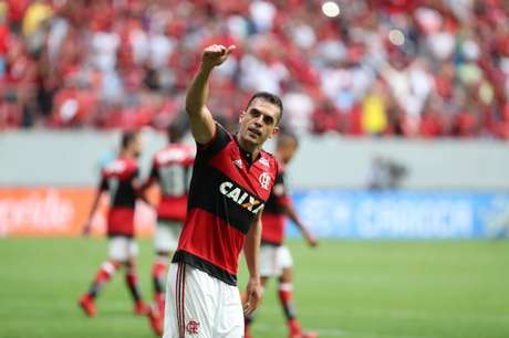 Rhodolfo celebra o seu primeiro gol pelo Flamengo em 25 partidas (Gilvan de Souza / Flamengo)