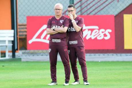 Dorival vive momento turbulento no São Paulo (Divulgação)