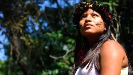 BBCBrasil.com Considerado vulnerável pela Unesco, o idioma Mbyá Guarani, do tronco tupi-guarani, é falado por cerca de 6 mil pessoas no Brasil | Foto: Tânia Rêgo/Agência Brasil