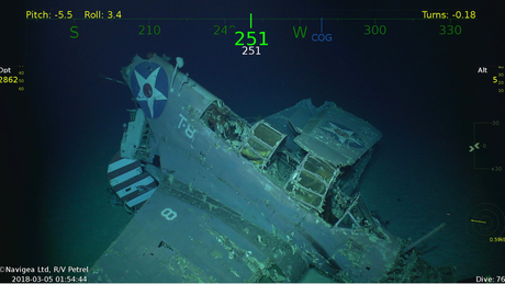 Um dos 11 aviões que naufragaram junto com a embarcação | Foto: Paul Allen