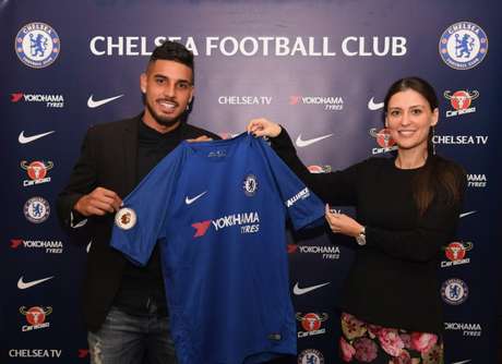 Palmieri chegou no fim do janeiro ao Chelsea e disputou dois jogos pelo clube (Foto: Divulgação) Palmieri chegou no fim do janeiro ao Chelsea e disputou dois jogos pelo clube (Foto: Divulgação)
