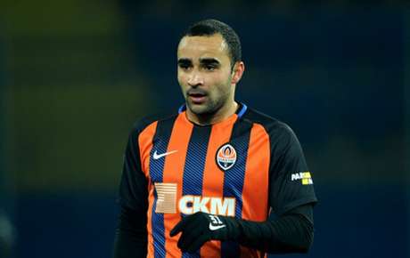 Ismaily é chamado para o lugar de Alex Sandro (Foto: Divulgação) Ismaily é chamado para o lugar de Alex Sandro (Foto: Divulgação)