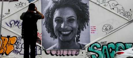 Assassinato de Marielle provocou indignação e levou multidões às ruas Assassinato de Marielle provocou indignação e levou multidões às ruas
