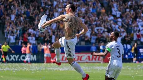 Técnico da Suécia descarta convocar Ibrahimovic para a Copa do Mundo (Foto: Reprodução / Twitter) Técnico da Suécia descarta convocar Ibrahimovic para a Copa do Mundo (Foto: Reprodução / Twitter)