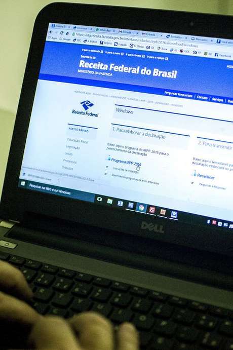 A Receita disponibiliza, ainda, aplicativo para tablets e smartphones que facilita consulta às declarações e situação cadastral no CPF - Cadastro de Pessoas Físicas. A Receita disponibiliza, ainda, aplicativo para tablets e smartphones que facilita consulta às declarações e situação cadastral no CPF - Cadastro de Pessoas Físicas.