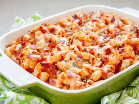 Macarrão Com Queijo E Presunto Ao Forno