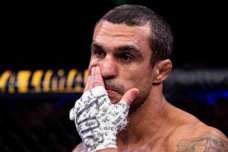 Belfort analisa semelhança em nocautes de 'Spider' e Lyoto; compare
