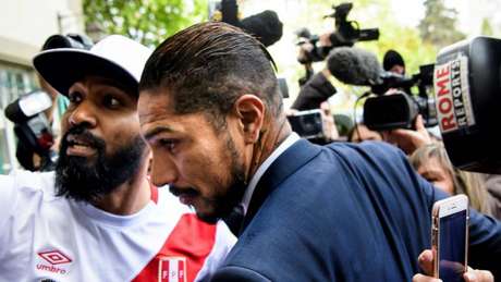 Paolo Guerrero está de volta à Suiça, onde encontrará o presidente da Fifa (Foto: Divulgação) Paolo Guerrero está de volta à Suiça, onde encontrará o presidente da Fifa (Foto: Divulgação)