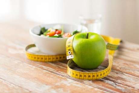Como fazer uma dieta radical para perder peso rapido