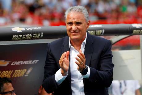 Tite parece ter ficado feliz com desempenho da Seleção no último teste antes da Copa