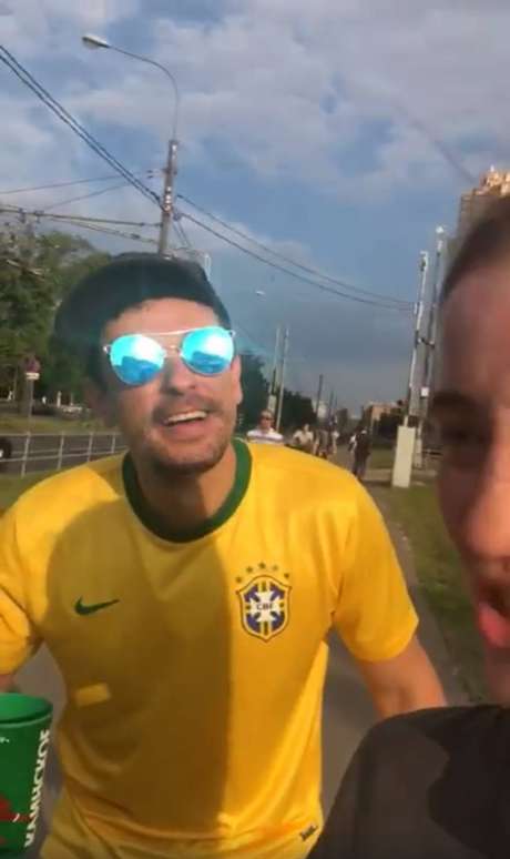 Thiago Botelho é dono de uma Farmácia em Januária, norte de Minas Gerais Thiago Botelho é dono de uma Farmácia em Januária, norte de Minas Gerais