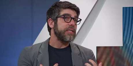 Juninho criticou a narração e comentários de Galvão Bueno durante o jogo do Brasil (Reprodução) Juninho criticou a narração e comentários de Galvão Bueno durante o jogo do Brasil (Reprodução)