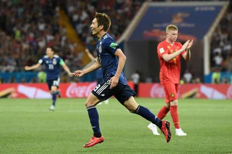 Haraguchi comemora o primeiro gol do Japão