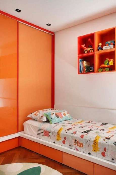 7. Os nichos para quarto em formato de cubo também podem ser embutidos na parede para otimizar o espaço 7. Os nichos para quarto em formato de cubo também podem ser embutidos na parede para otimizar o espaço