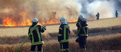 Especialistas apontam ligação entre aquecimento global e incêndios florestais Especialistas apontam ligação entre aquecimento global e incêndios florestais
