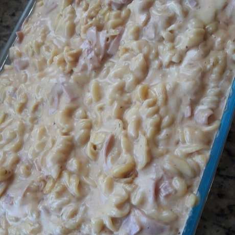 Macarrão na panela de pressão Macarrão na panela de pressão