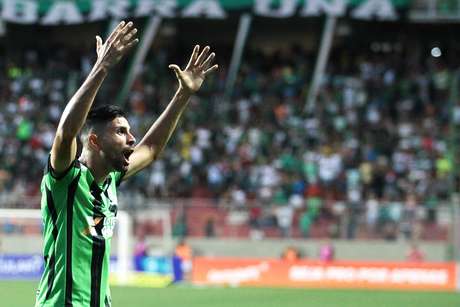 Gérson Magrão marcou pelo América-MG Gérson Magrão marcou pelo América-MG