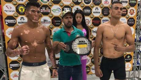 Melquizael Costa (à esq) passou por um difícil momento em sua luta mais recente no MMA (Foto: Divulgação) Melquizael Costa (à esq) passou por um difícil momento em sua luta mais recente no MMA (Foto: Divulgação)