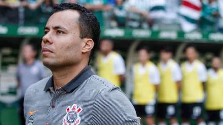 Jair Ventura no clássico contra o Palmeiras (Foto: Anderson Rodrigues/AGENCIA F8) Jair Ventura no clássico contra o Palmeiras (Foto: Anderson Rodrigues/AGENCIA F8)