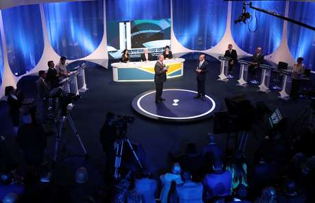 Candidatos participam do debate da Rede TV!