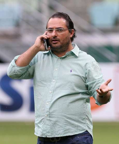 Mattos reclamou que árbitro não seguiu recomendação em jogada do gol (FOTO: Divulgação) Mattos reclamou que árbitro não seguiu recomendação em jogada do gol (FOTO: Divulgação)