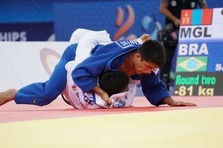 Brasileiros não disputaram medalhas neste domingo (Foto: Divulgação/CBJ) Brasileiros não disputaram medalhas neste domingo (Foto: Divulgação/CBJ)