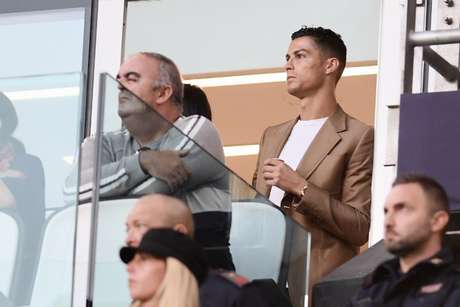 Suposta vítima de estupro de CR7 pensou em suicídio, diz advogado (Foto: AFP) Suposta vítima de estupro de CR7 pensou em suicídio, diz advogado (Foto: AFP)